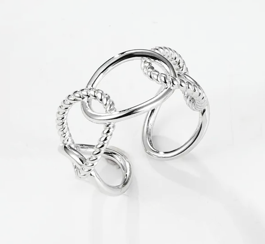 Fancy Large Link Ring