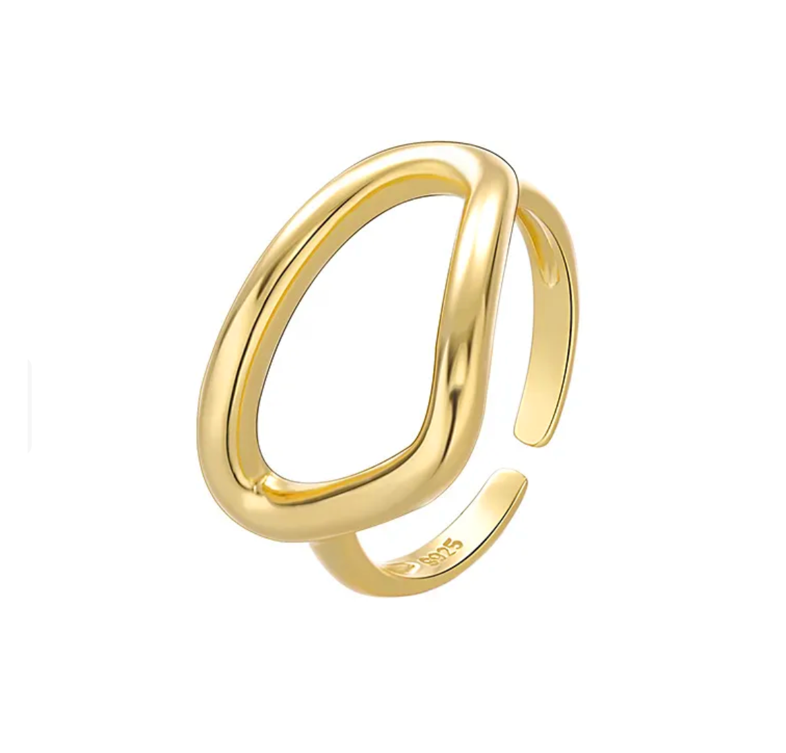 Ovangle Ring