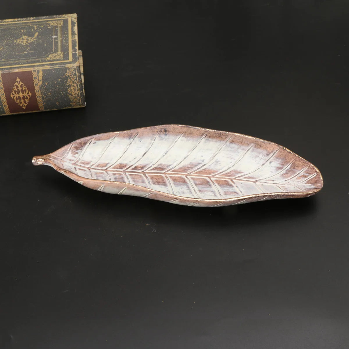Leaf Tray